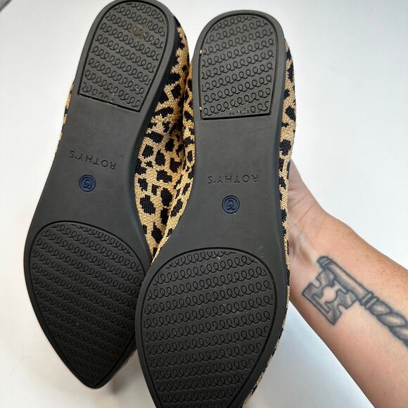 Rothy's Leopard Print Pointed Toe Slip On Flats - Picture 4 of 5